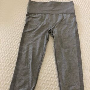 Forever 21 grey seamless workout leggings